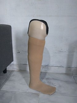 finishing kaki palsu bawah lutut import